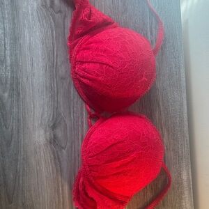 Victoria's Secret Vibrant Red Lace Bra
